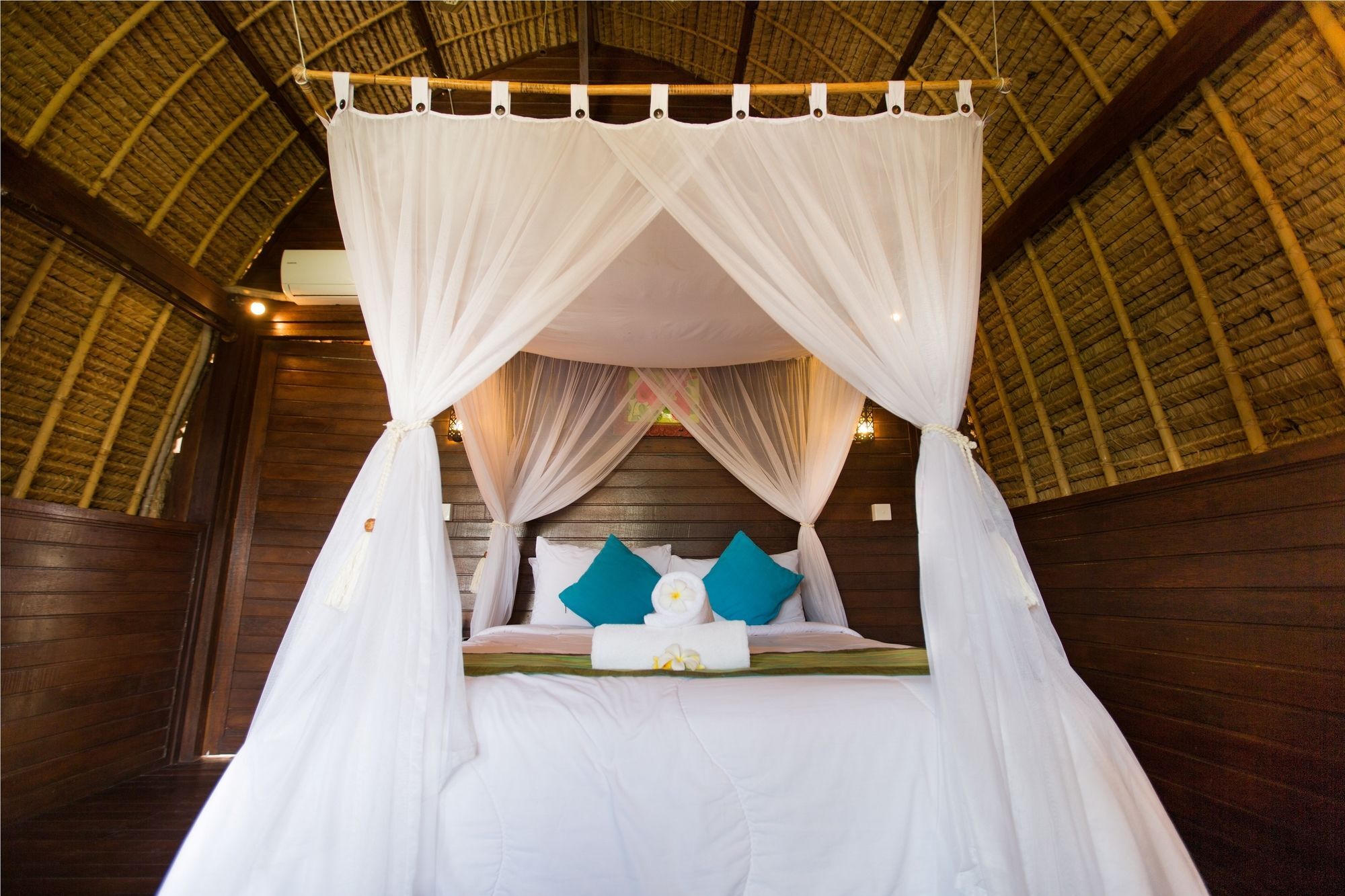 Sunset Coin Lembongan Hotel Нуса Лембонган Екстериор снимка