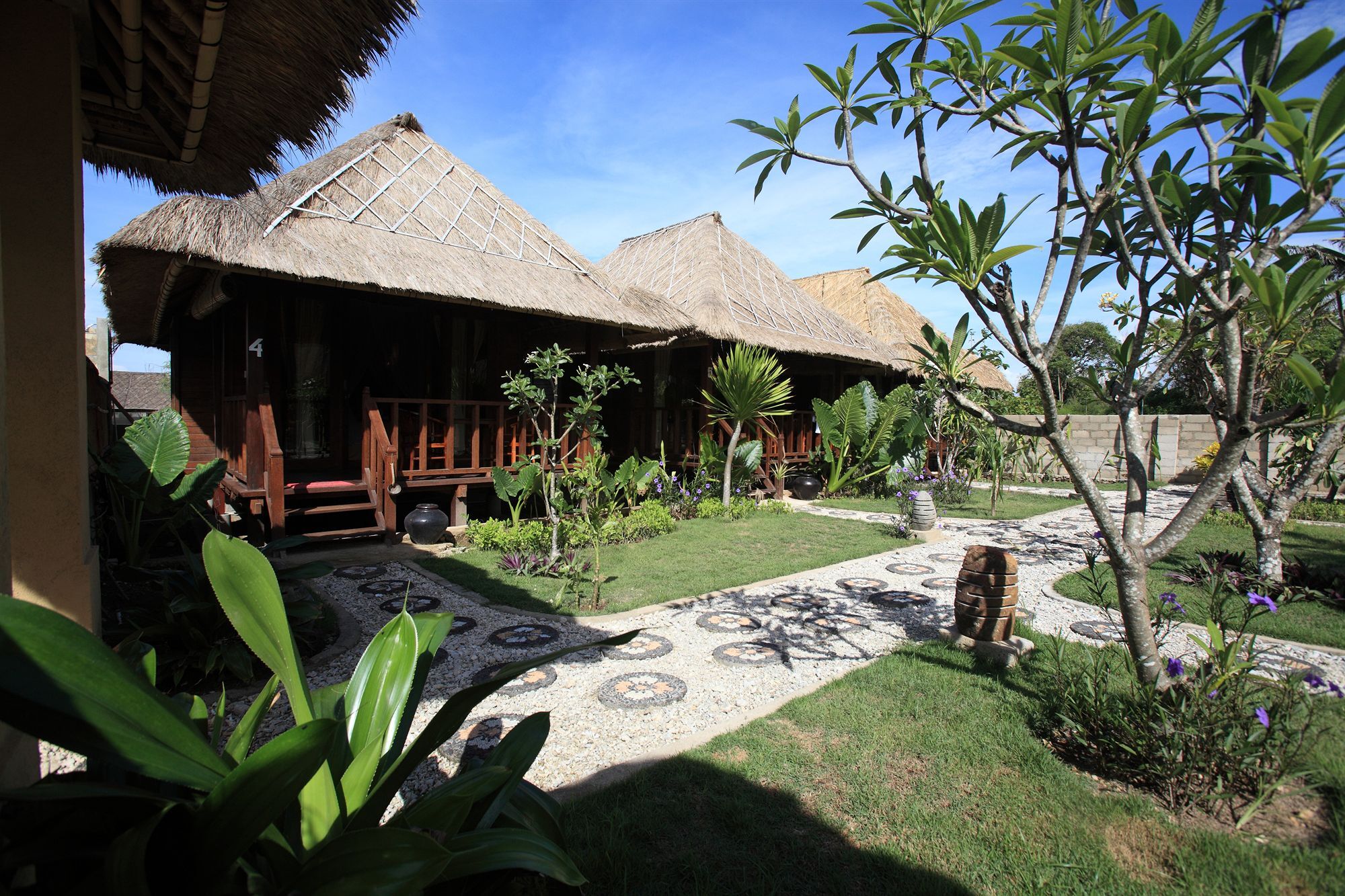 Sunset Coin Lembongan Hotel Нуса Лембонган Екстериор снимка