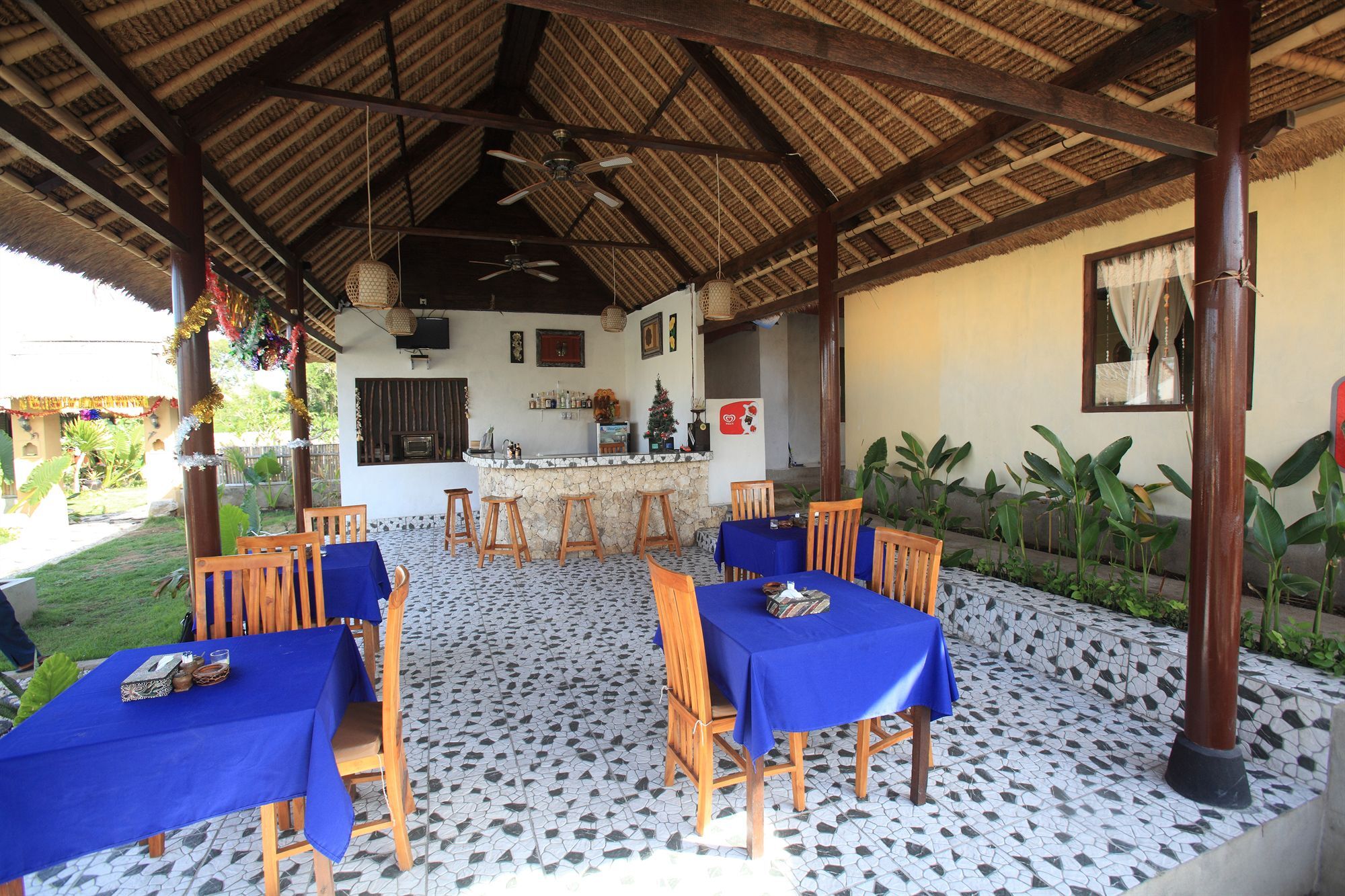 Sunset Coin Lembongan Hotel Нуса Лембонган Екстериор снимка